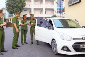 Hà Nam: Công an TP Phủ Lý bắt giữ đối tượng cướp taxi sau gần 10 gây án