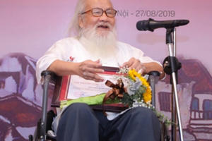 PGS.TS Nhà giáo ưu tú Nguyễn Thừa Hỷ: Thấm đẫm tình yêu Hà Nội PGS.TS Nhà giáo ưu tú Nguyễn Thừa Hỷ: Thấm đẫm tình yêu Hà Nội