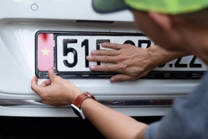 Định danh biển số xe: Người dân vẫn còn "ngơ ngác" chưa hiểu thông tư