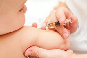 1.000 liều vắc xin Pentaxim đăng ký qua mạng vào 9h ngày 12/8