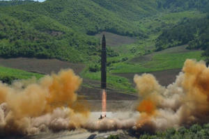 Triều Tiên phóng tên lửa liên lục địa thứ 2, tuyên bố nước Mỹ trong tầm bắn