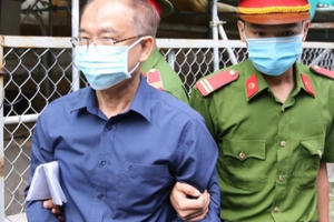 Cựu Phó Chủ tịch UBND TP HCM Nguyễn Thành Tài khai gì về Công ty Hoa Tháng Năm? Cựu Phó Chủ tịch UBND TP HCM Nguyễn Thành Tài khai gì về Công ty Hoa Tháng Năm?