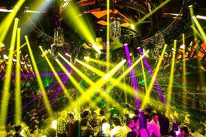 TP HCM tạm dừng karaoke, quán bar, vũ trường từ 18h ngày 30/4