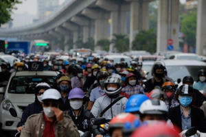 Đề xuất lập 100 trạm để thu phí ô tô vào nội đô (Kỳ 1): Nguyên nhân ùn tắc giao thông là vì đâu