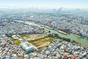 Địa ốc 7AM: Lấn chiếm hành lang bảo vệ sông Đào, đẩy nhanh tiến độ thi công dự án thủy lợi Bản Mồng