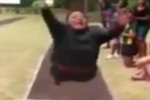 [Clip]: Những tai nạn hài hước khi chơi thể thao