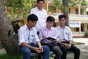 Có một trường làng… thủ khoa