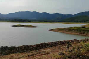 Báo động mực nước nhiều hồ đập tại Nghệ An chạm đáy