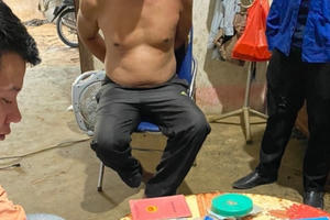 Lai Châu: Triệt xóa điểm bán lẻ ma túy phức tạp có tới 28 con chó cảnh giới