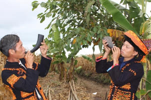 Tiếng Tù và chào mừng năm mới của người M’Nông