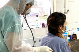 Chuyên gia nói gì về "thả nổi" để có miễn dịch cộng đồng với dịch Covid-19 ?