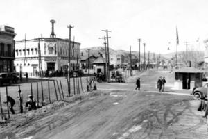 Gái điếm, gián điệp, giao tranh: Lịch sử rắc rối tại biên giới Mỹ-Mexico