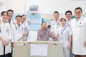 TP HCM: Cứu sống sản phụ mang song thai bị tiền sản giật nặng