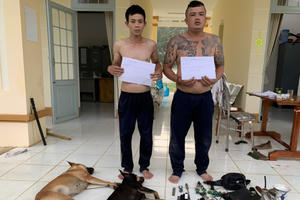 Đồng Nai: Tóm gọn 2 ‘cẩu tặc’ trên đường tẩu thoát, dùng bình hơi cay tấn công tổ công tác
