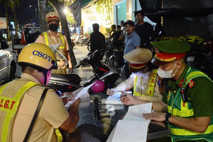 Cán bộ quản lý thị trường vi phạm 4 lỗi giao thông bị phạt 80 triệu đồng