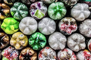 Ô nhiễm nhựa: Giải pháp từ việc thực thi pháp luật môi trường