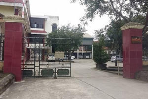 Tạm đình chỉ công tác cán bộ quản lý thị trường có biểu hiện vi phạm quy chế Tạm đình chỉ công tác cán bộ quản lý thị trường có biểu hiện vi phạm quy chế