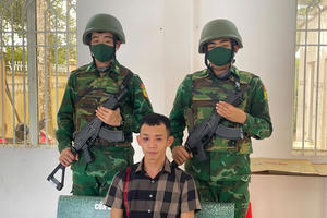 BĐBP Tây Ninh Bắt đối tượng vận chuyển gần 3,7kg ma tuý qua biên giới