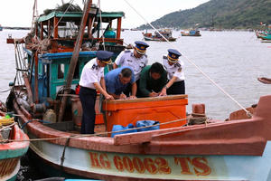 Tăng cường tuyên truyền chống khai thác IUU cho các chủ tàu, thuyền trưởng ở Kiên Giang