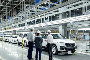 Chỉ với 3 mẫu xe xăng và các mẫu xe điện sắp ra mắt, VinFast đã chi gần 2 tỷ USD cho R&D