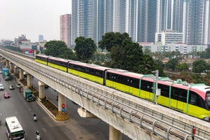 Đường sắt đô thị Nhổn – ga Hà Nội bắt đầu vận hành thử trên cao