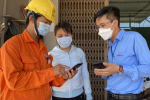 Trong đợt 4, EVNCPC giảm 90 tỷ đồng cho 741.000 khách hàng tại miền Trung – Tây Nguyên Trong đợt 4, EVNCPC giảm 90 tỷ đồng cho 741.000 khách hàng tại miền Trung – Tây Nguyên