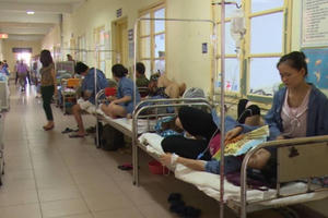 Tin nóng 247 ngày 9/8/2017: Hà Nội, bệnh nhân mắc sốt xuất huyết đang tăng từng ngày