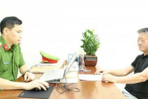 Hà Tĩnh: Bắt Giám đốc công ty làm khống hồ sơ đấu thầu Hà Tĩnh: Bắt Giám đốc công ty làm khống hồ sơ đấu thầu