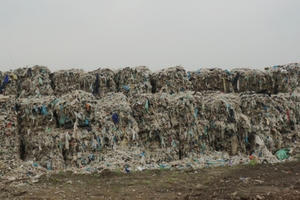 Cục Bảo vệ môi trường lên tiếng vụ 5.000 tấn rác "nằm ì" ở khu đô thị Cục Bảo vệ môi trường lên tiếng vụ 5.000 tấn rác "nằm ì" ở khu đô thị