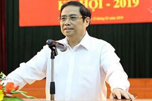 Kiên quyết chống “chạy chức, chạy quyền”