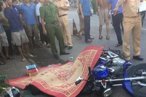 Ninh Bình: Nam thanh niên bị tôn cứa đứt cổ tử vong tại chỗ