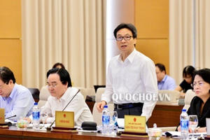 Băn khoăn miễn học phí cấp học Trung học cơ sở