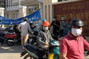 Lơ là trong phòng dịch, Giám đốc Trung tâm Y tế TP Phan Thiết bị đình chỉ chức vụ