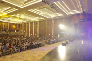 Đêm nhạc Thanh Tùng tại FLC Quy Nhơn: Khởi đầu sức sống mới