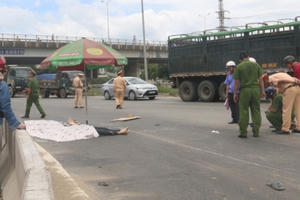 Đà Nẵng: Xót xa chàng tân sinh viên cùng mẹ tử vong dưới gầm xe tải