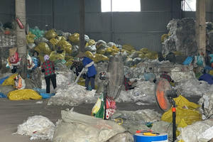 Nhiều nhà máy gạch tuynel trở thành nơi tập kết, xử lý rác thải (Bài 3): Chính quyền cần có biện pháp xử lý quyết liệt