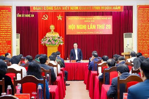 Khiển trách Bí thư Thị ủy Cửa Lò Phạm Thị Hồng Toan