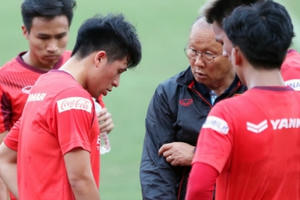 Đỗ Hùng Dũng tiết lộ cách huấn luyện viên Park Hang-seo dùng người