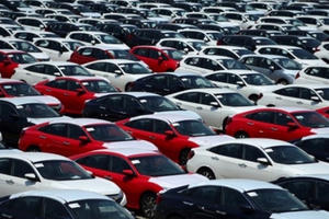 Phân khúc xe hạng C: Honda Civic 'đổi đời', Chevrolet Cruze tuột dốc