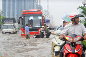 Địa ốc 24h: Những chung cư có nguy cơ ngập vào mùa mưa bão ở Hà Nội