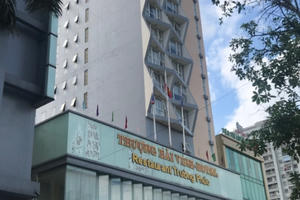 Nghệ An: Bé trai 5 tuổi rời từ tầng 9 khách sạn tử vong thương tâm