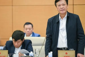 Kéo dài thời gian giữ chức vụ Thứ trưởng Bộ Nội vụ đối với ông Nguyễn Duy Thăng Kéo dài thời gian giữ chức vụ Thứ trưởng Bộ Nội vụ đối với ông Nguyễn Duy Thăng