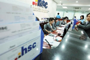 Chứng khoán HSC bị xử phạt do sử dụng nhân viên chưa có chứng chỉ hành nghề