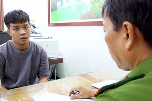 Đối tượng bắn 2 phát súng trong vụ giết nhầm người ở An Giang ra đầu thú