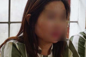 Nước mắt trên mâm cơm ngày Tết ở trại giam