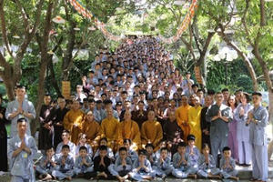 Hàng trăm Phật tử Bắc Ninh tham gia khóa tu "Con Đường Phật Pháp"