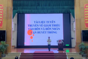 Lai Châu: Nâng cao nhận thức về tác hại của tảo hôn và hôn nhân cận huyết cho cán bộ tại huyện Than Uyên Lai Châu: Nâng cao nhận thức về tác hại của tảo hôn và hôn nhân cận huyết cho cán bộ tại huyện Than Uyên