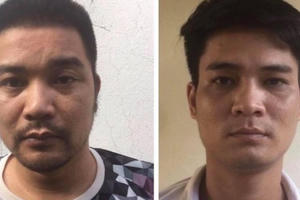 Hai đối tượng cá độ bóng đá ngay tại quán trà sữa thì bị Công an bắt giữ