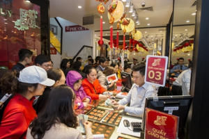 Giá vàng hôm nay 3/2: Ngày Vía Thần tài, giá vàng chạm ngưỡng 45 triệu đồng/lượng