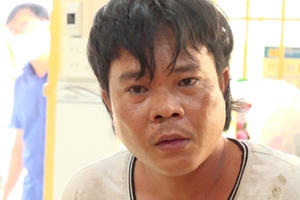 Điều tra vụ xông vào nhà hàng xóm đâm 3 người thương vong ở An Giang